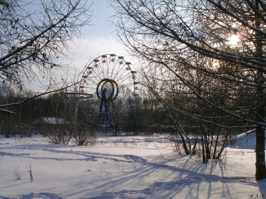 32640 (a): :1200x900